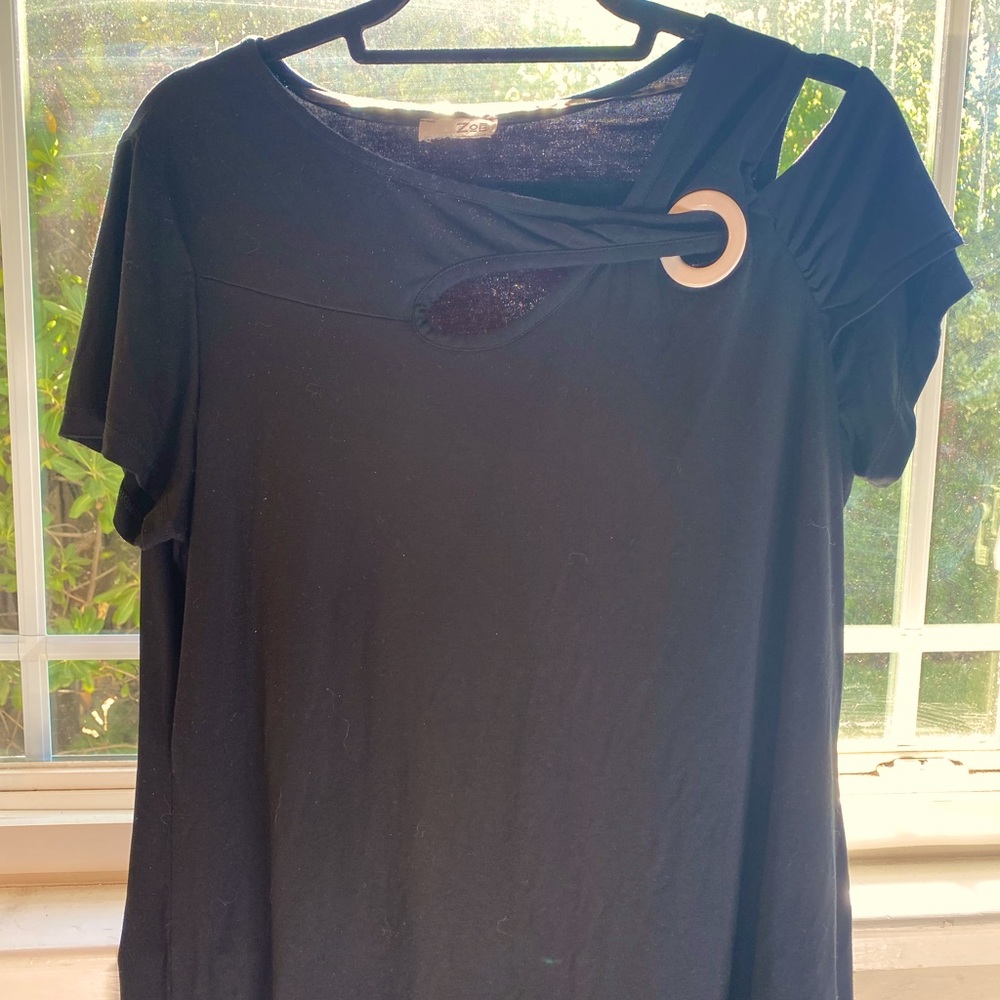 Black blouse with cute white hoop accent